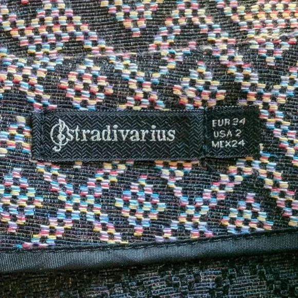 Stradivarius Pleated Mini Skirt - Picture 6 of 6